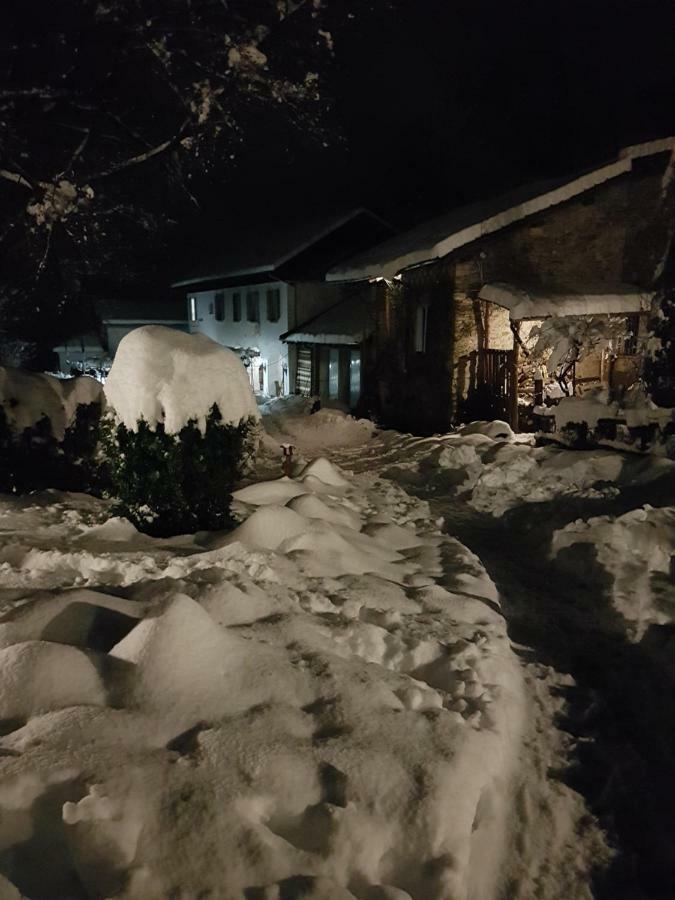 B&B Il Gatto Nero Castelveccana Eksteriør billede